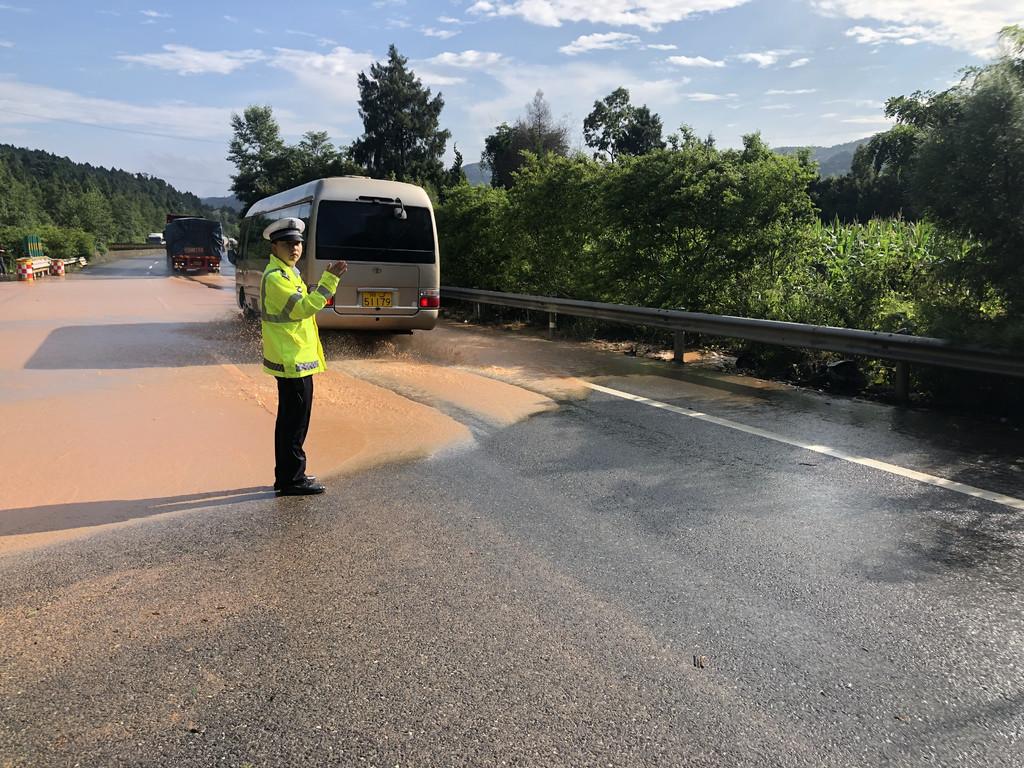 广元暴雨来袭，影响与应对挑战