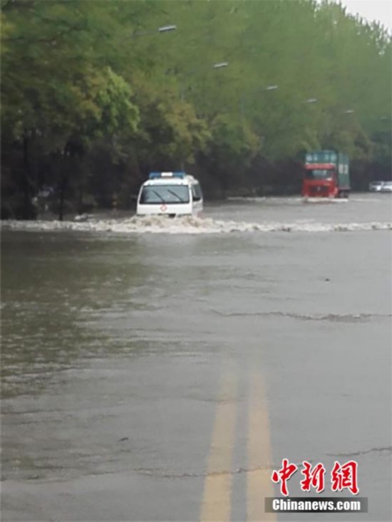 湖北黄石暴雨来袭，影响与应对挑战